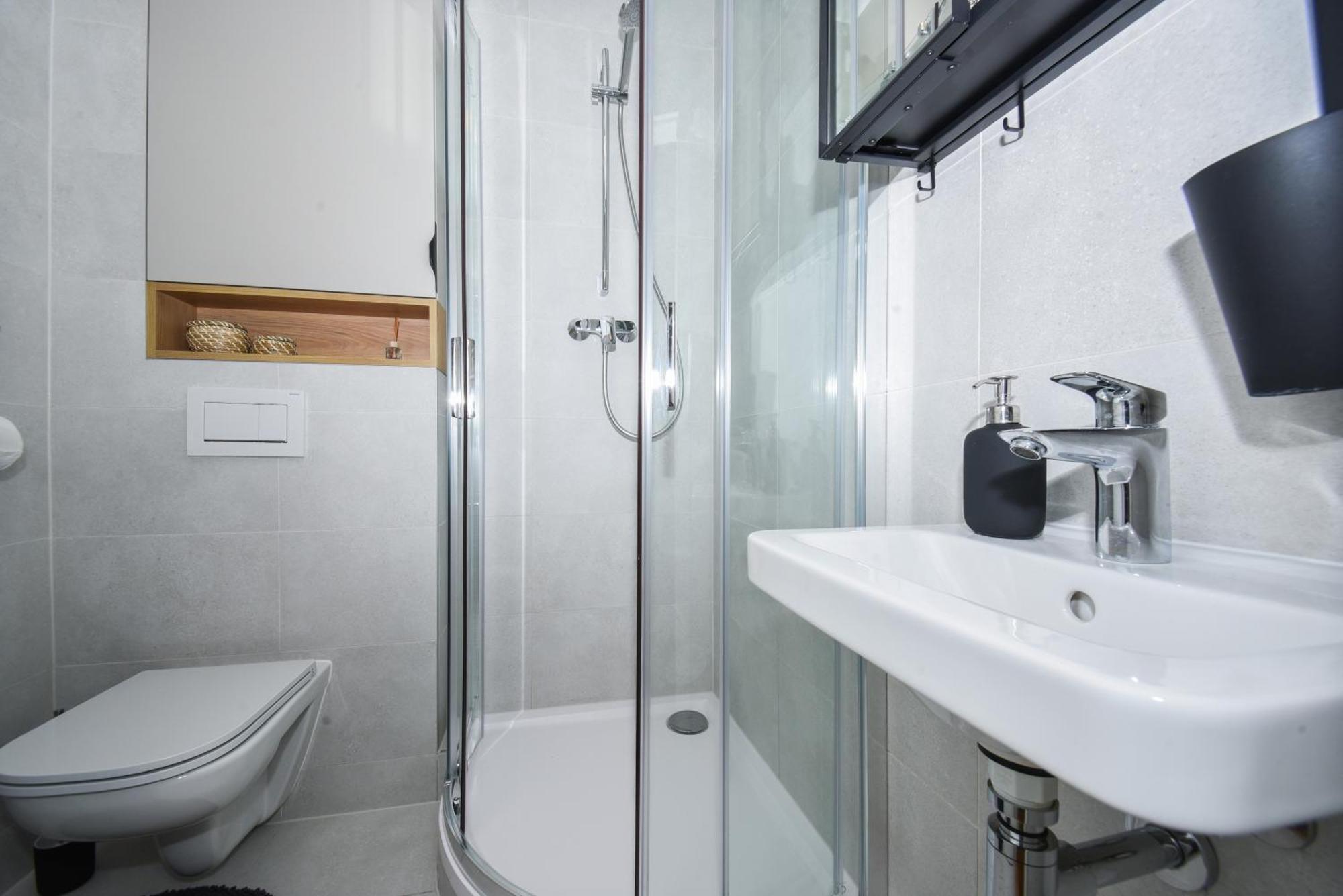 City Center Studio - Comfy & Modern Братислава Екстер'єр фото