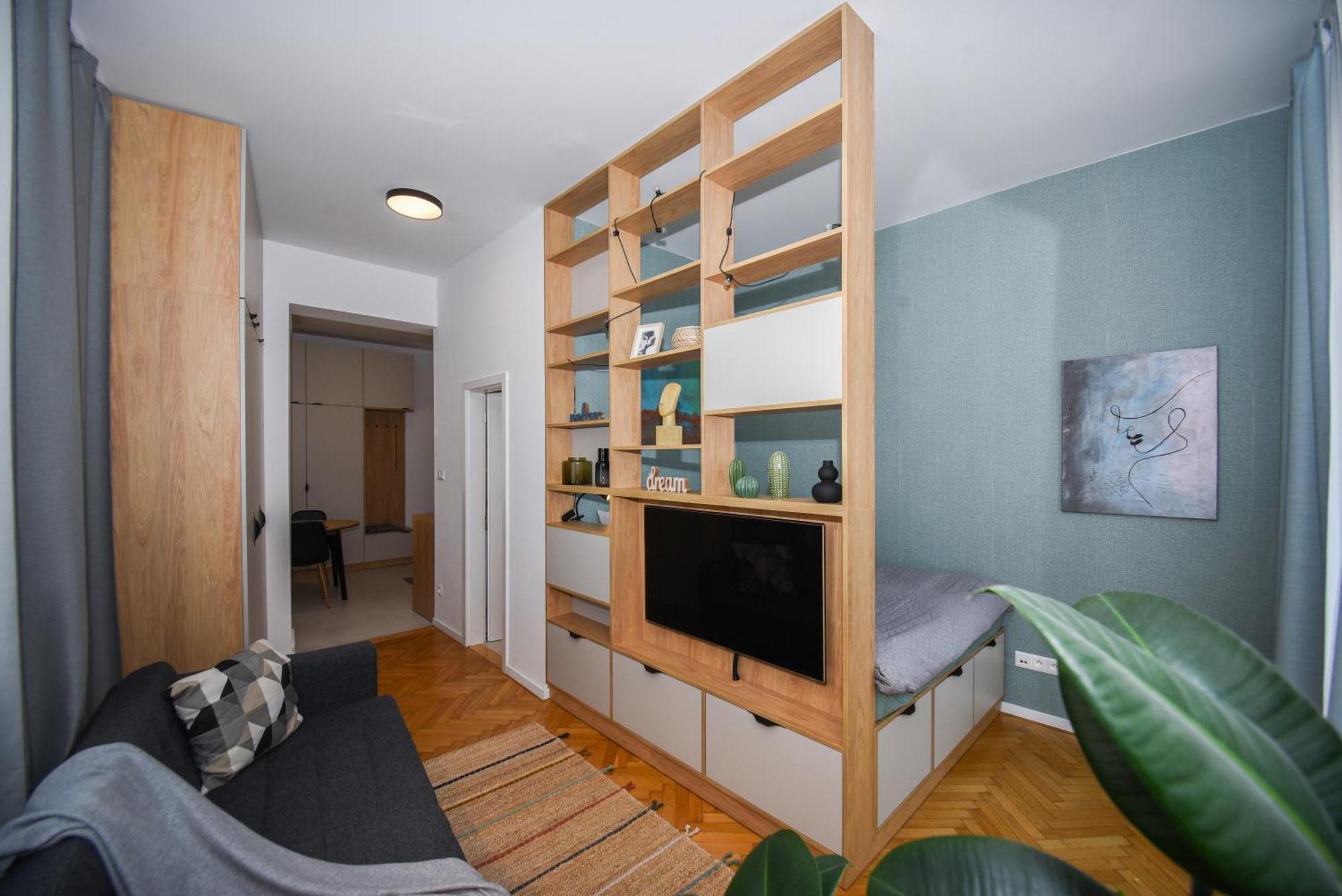 City Center Studio - Comfy & Modern Братислава Екстер'єр фото